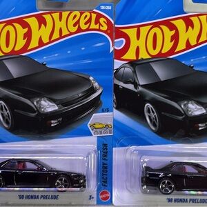 Hot Wheels '98 Honda Prelude Toy Car - Black